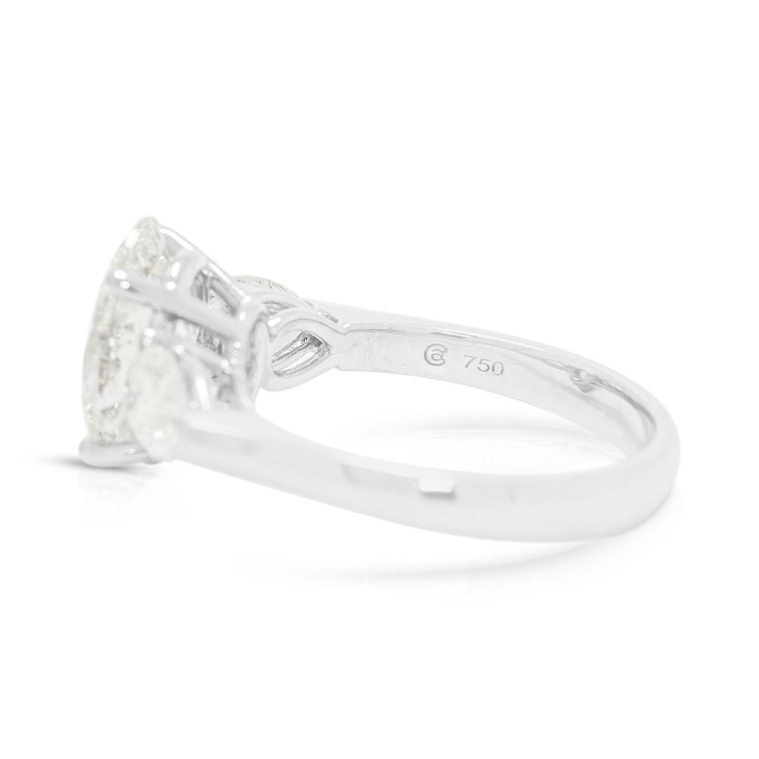 Opulenter 3,35 Karat Ring mit natürlichen Diamanten in Dreistein-Trilogie-Fassung aus 18K Weißgold – GIA-zertifiziert