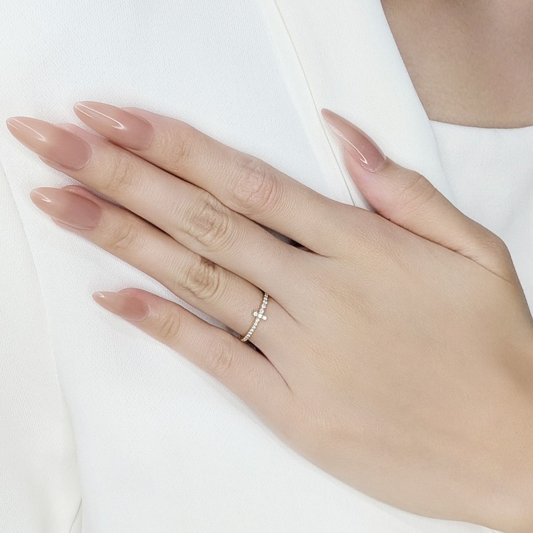 Prestigious 0.35ct Natural Diamonds Tiffany & Co. Ring in 18K Yellow Gold