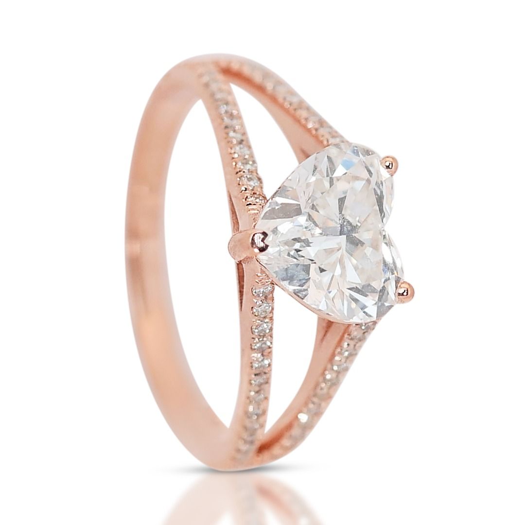 Pretty 2.03ct Diamond Pave Ring in 18K Rose Gold