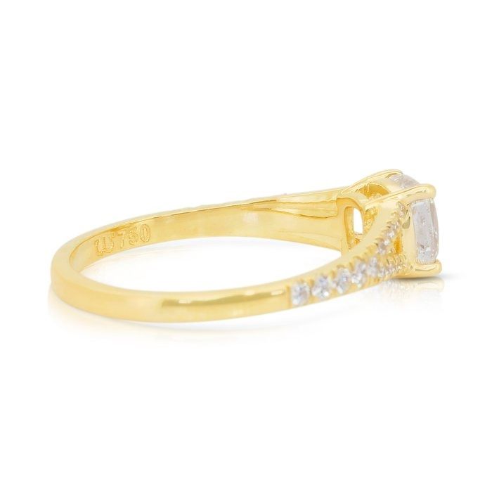 Radiant 1.26ct Diamonds Pave Ring in 18k Yellow Gold - IGI Certified