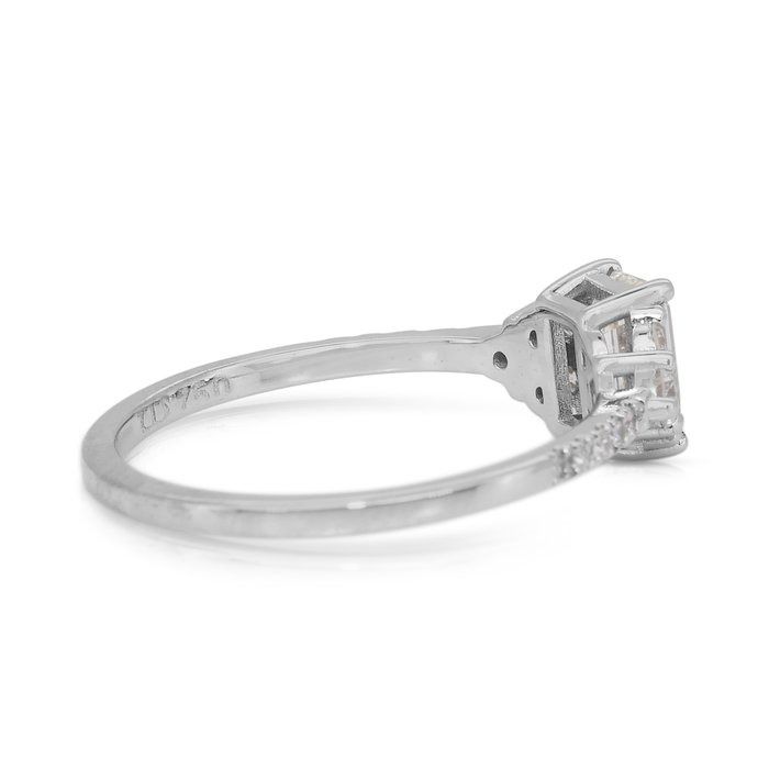 Refined 1.21ct Diamonds Cluster Ring in 18k White Gold - IGI Certified