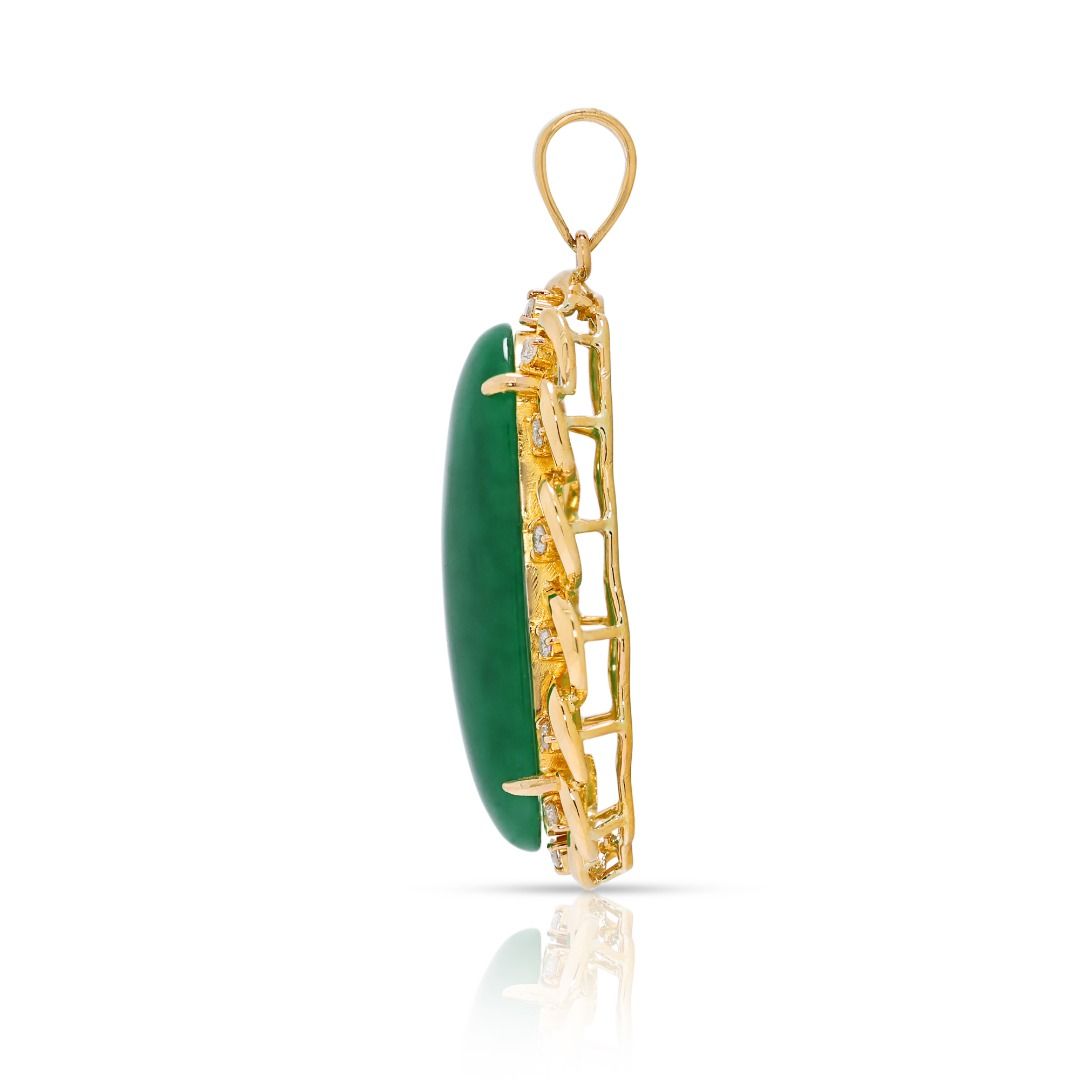 Serene Green Jade & 0.21ct Diamond Pendant in 20K Yellow Gold