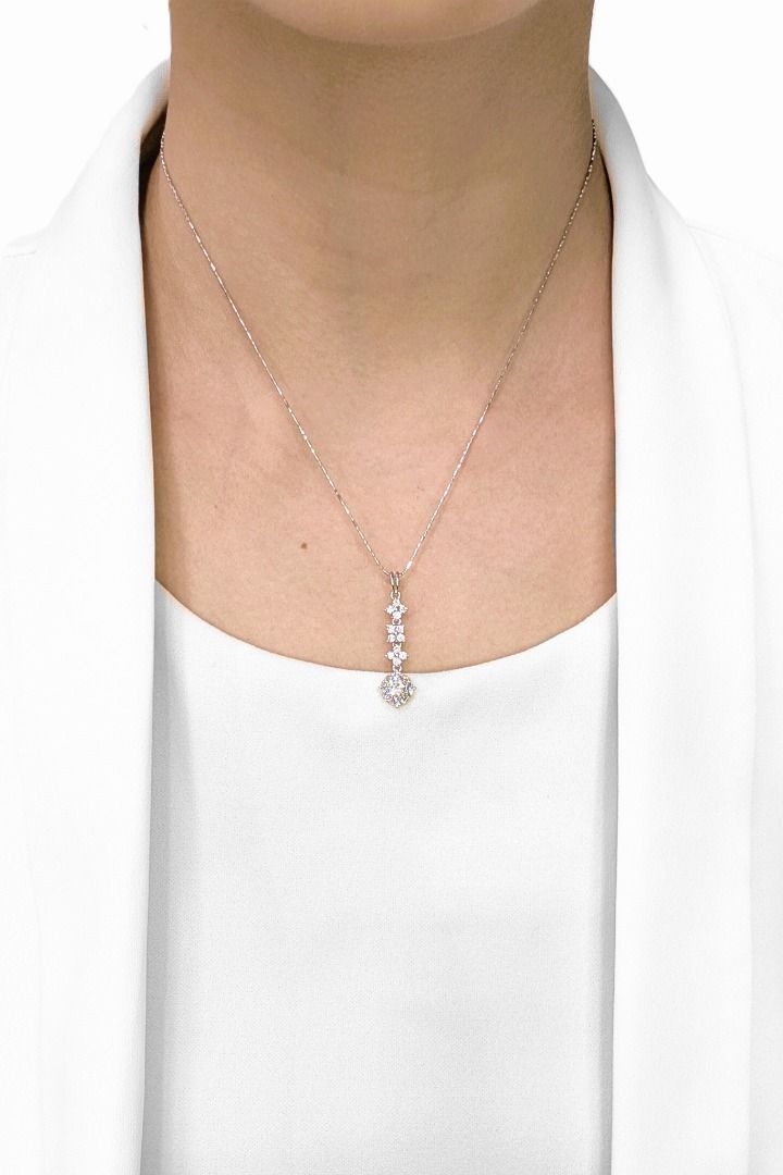 Sleek 0.88ct Natural Diamond Drop 18K White Gold Pendant