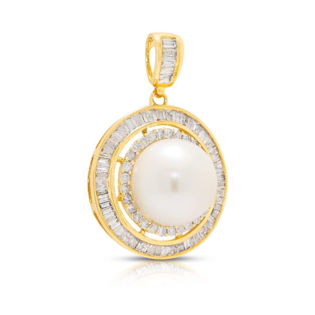 Sophisticated 0.56ct Natural Diamond and Pearl Double Halo Pendant in 18K Yellow Gold