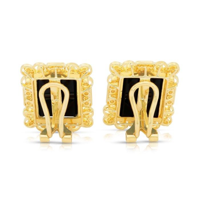 Sophisticated 17.36ct Onyx and Diamonds Stud Earrings in 18k Yellow Gold - IGI Certified