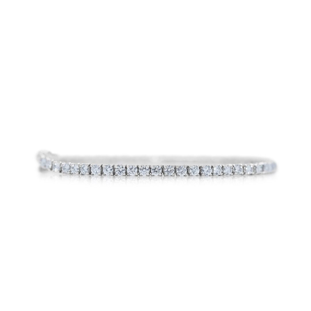Sophisticated 2.49ct Diamond Tennis Bracelet in 18K White Gold