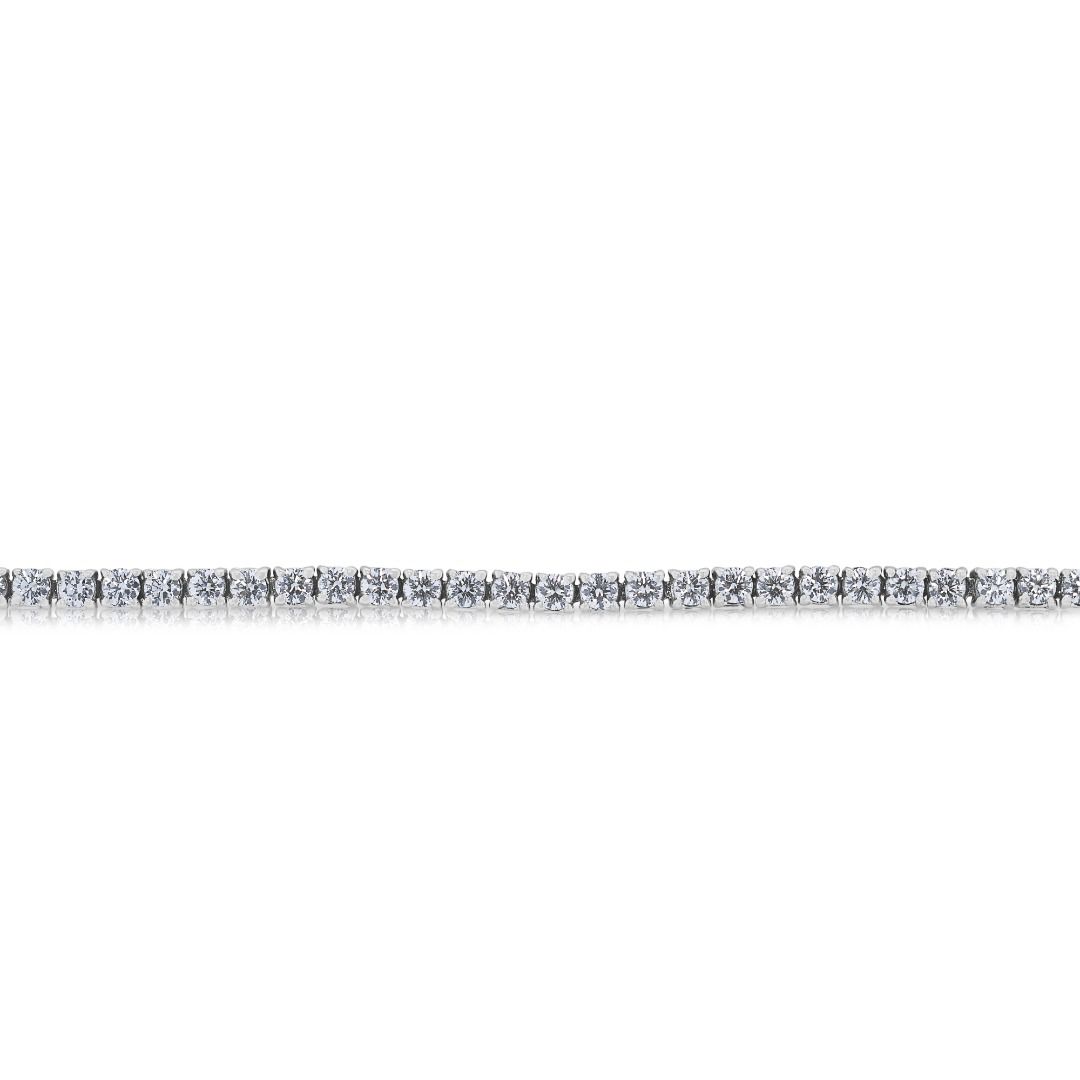 Sophisticated 2.49ct Diamond Tennis Bracelet in 18K White Gold