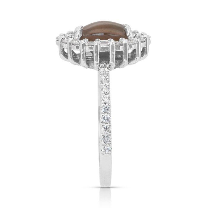 Sophisticated 2.77ct Cat's-Eye Chrysoberyl and Diamonds Cluster Ring in 14k White Gold - IGI Certified