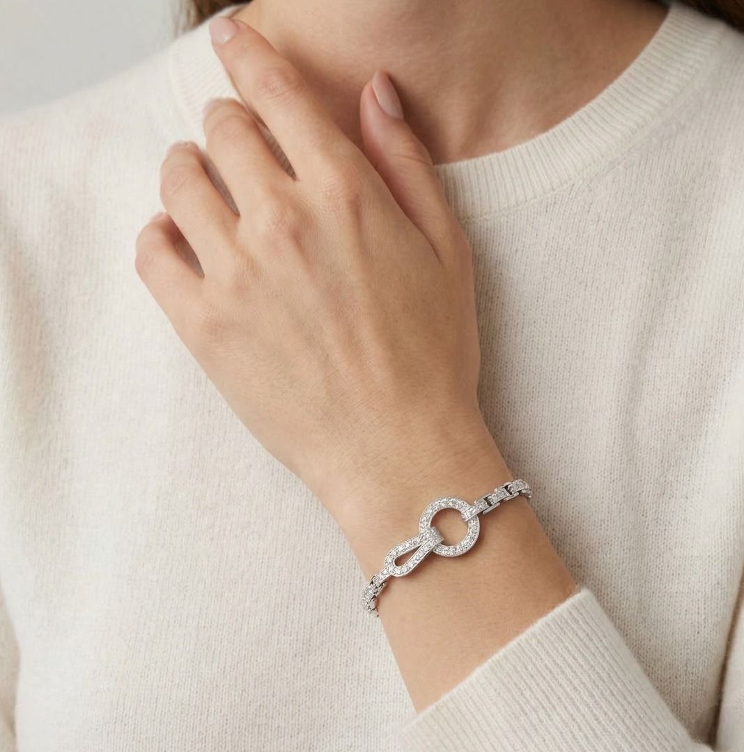 Sparkling 0.94ct Natural Diamond Vintage Bracelet in 18K White Gold