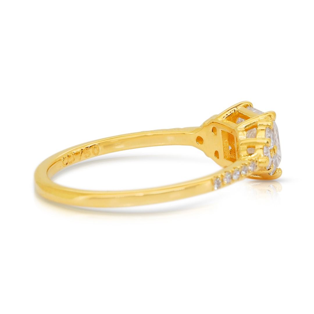 Sparkling 1.36ct Diamonds Cluster Ring in 18k Yellow Gold - IGI Certified