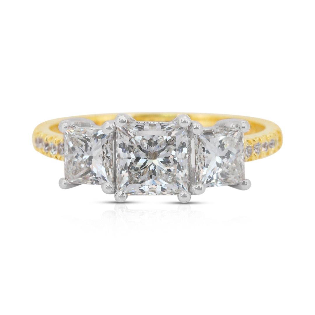 Sparkling 2.16ct Diamonds 3-Stone Ring in 18k White & Yellow Gold - IGI Certified