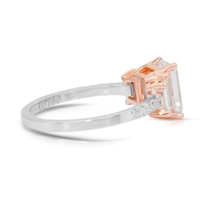 Sparkling 2.62ct Diamonds 3-Stone Ring in 18k White & Rose Gold - IGI Certified