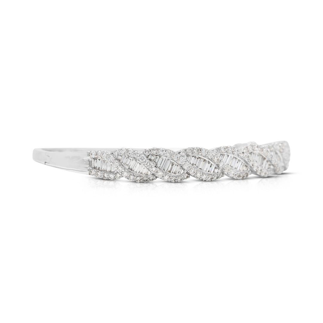 Spectacular 2.78ct Natural Diamond Twisted Bangle in 18K White Gold
