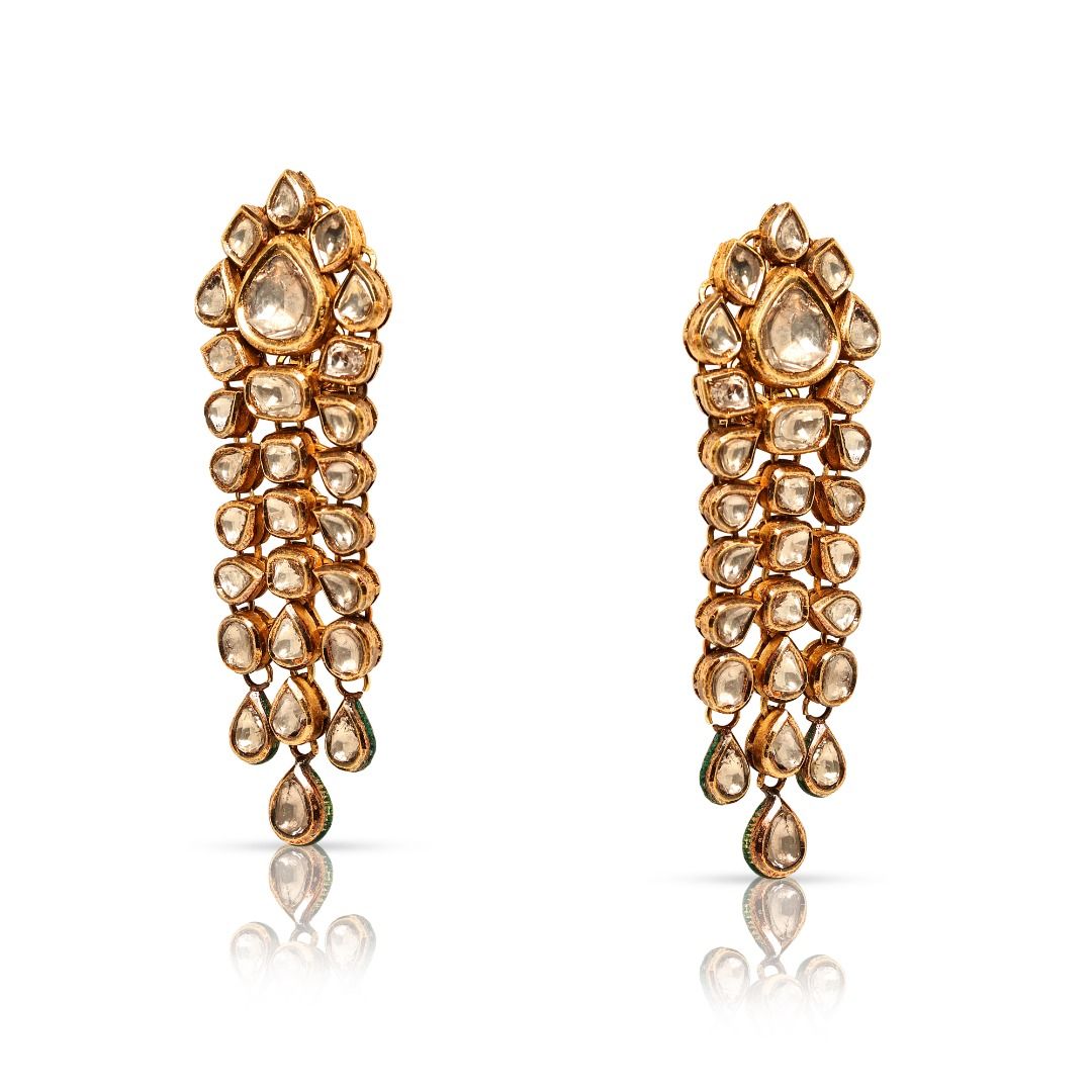 Splendid 52ct Natural Diamonds Earrings in Radiant 20K Yellow Gold