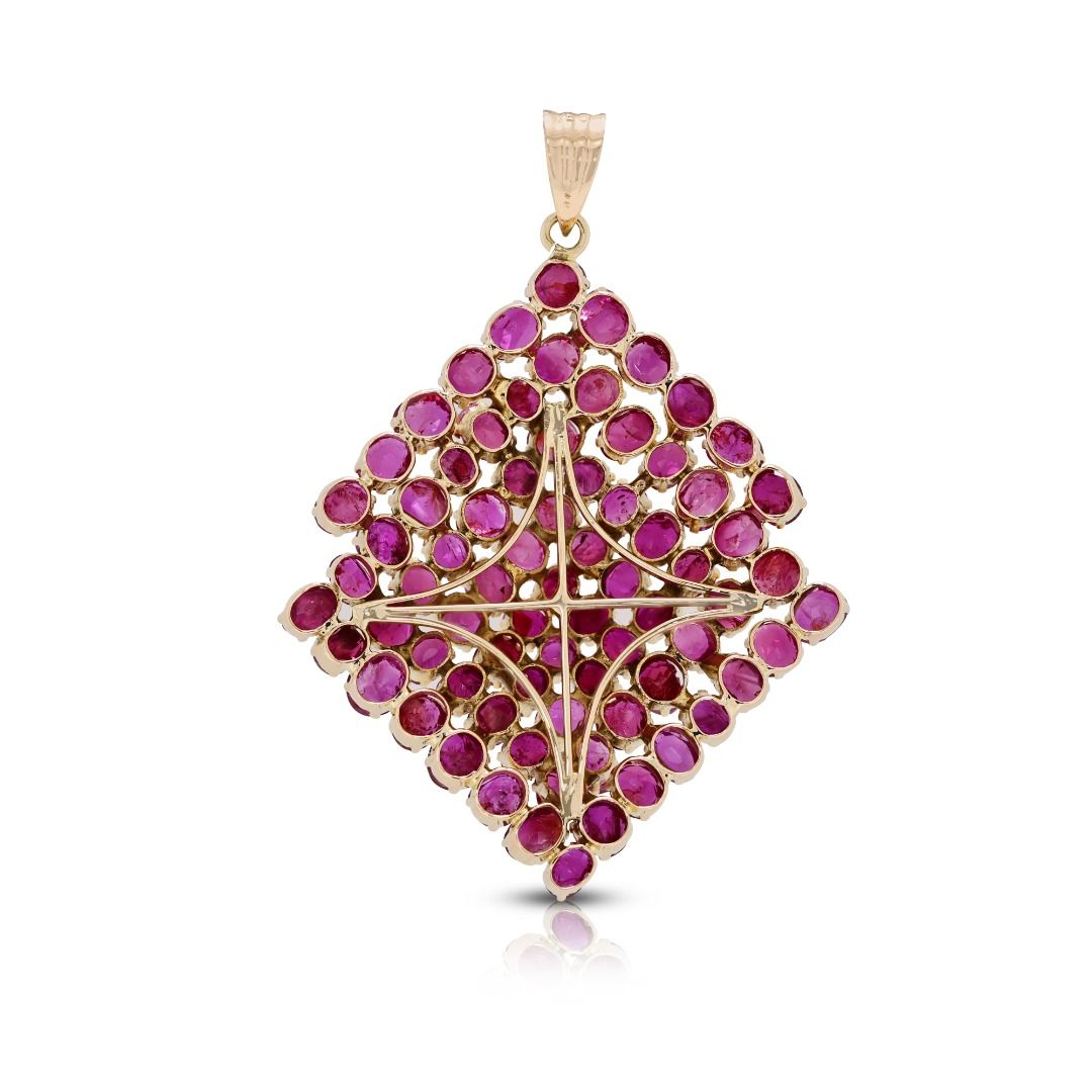 Striking 3.18ct Ruby Pendant in 18K Yellow Gold