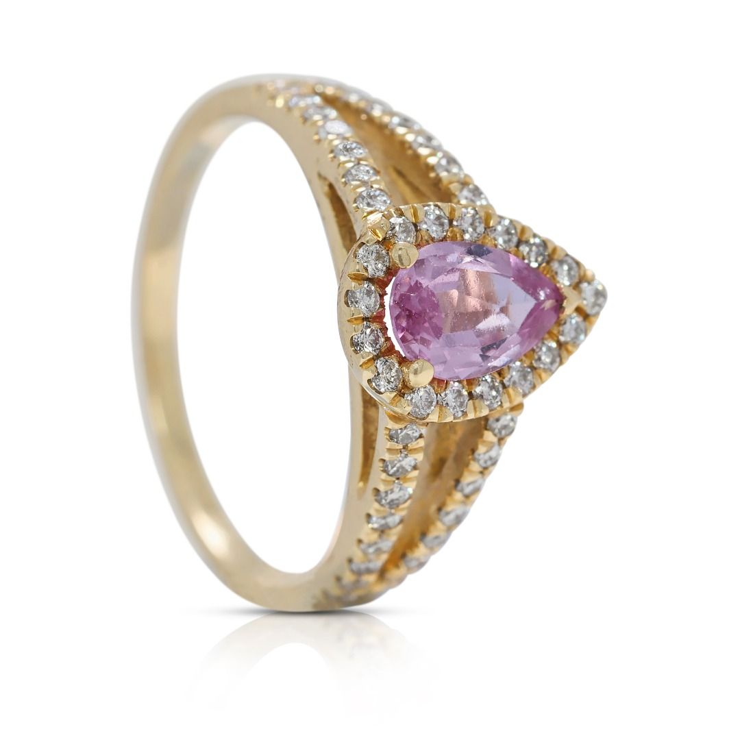 Stunning 0.38ct Pear-shaped Pave Diamond Ring