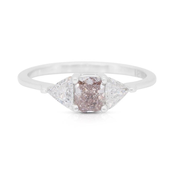 Stunning 0.78ct Diamonds 3-Stone Ring in 18k White Gold - GIA Certified