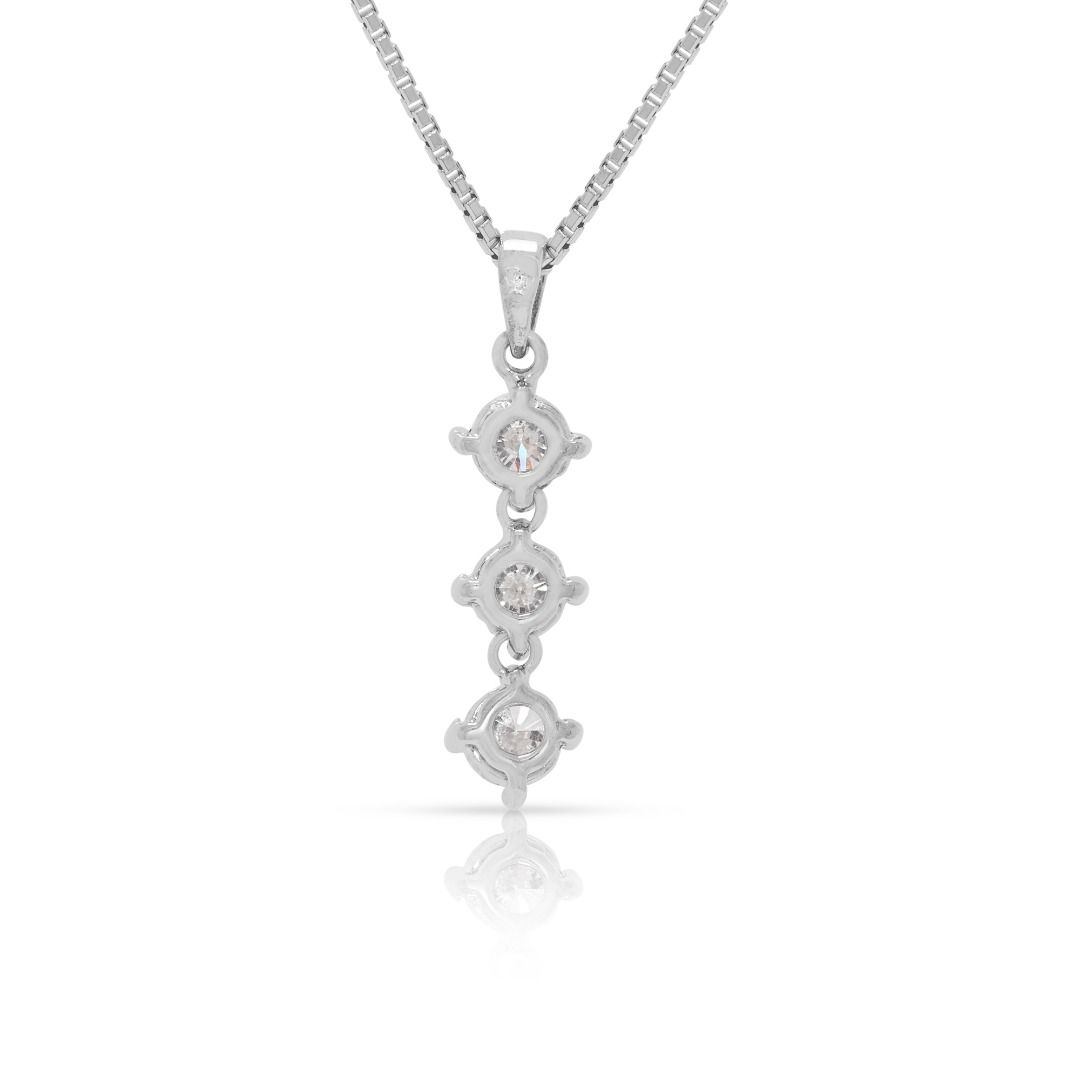 Stunning 0.85ct Triple Diamond Drop 18k White Gold Pendant and Chain