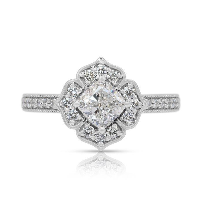 Stunning 1.41ct Diamonds Cluster Ring in 18k White Gold - GIA Certified