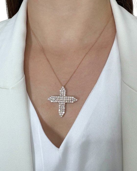 Stunning 2.41ct Diamonds Necklace with Cross Pendant in 18k Rose Gold - IGI Certified