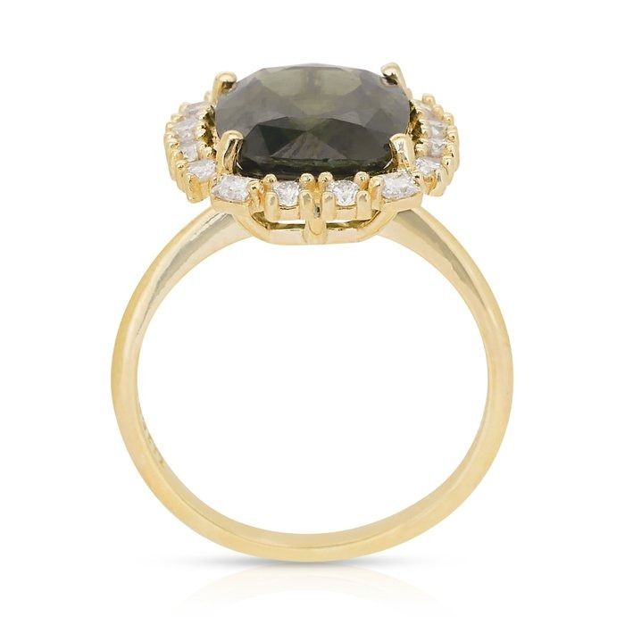 Stunning 6.23ct Zircon and Diamonds Cocktail Ring in 14k Yellow Gold - GIA Certified