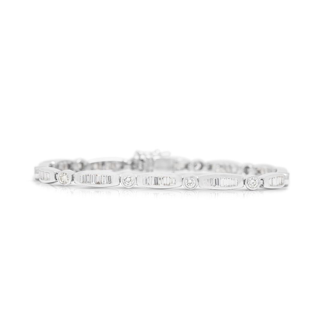 Zeitloses Vintage-Armband mit runden Brillanten und konisch zulaufenden Diamanten im Kanalfassung von 1,68 ct in 18K Weißgold