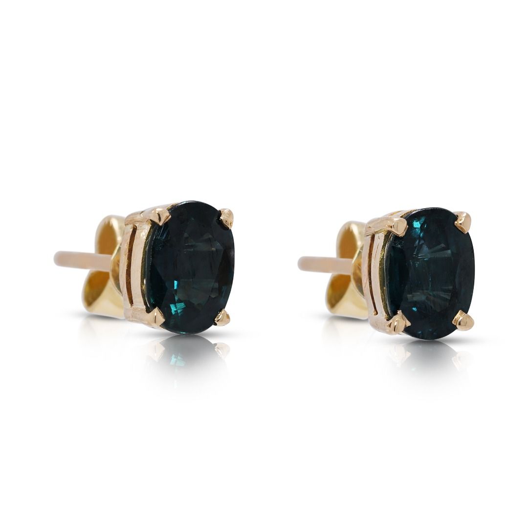 Vibrant 1.62ct Sapphire 18K Yellow Gold Stud Earrings - (Unworn)