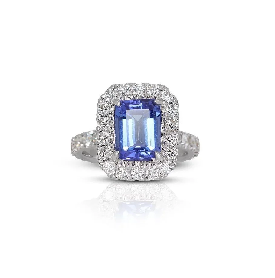 18KWhite Diamond Engagement Ring